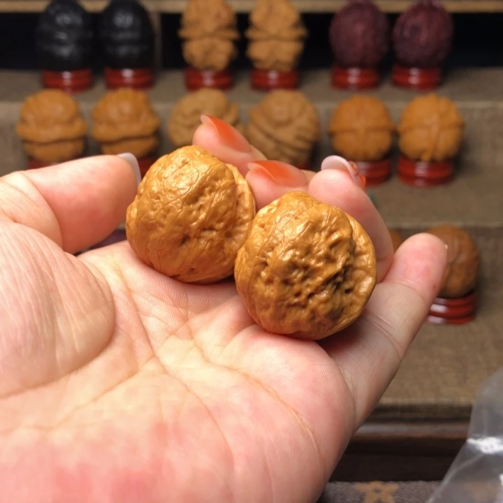 把件橄榄核31玉龙小金蝉32