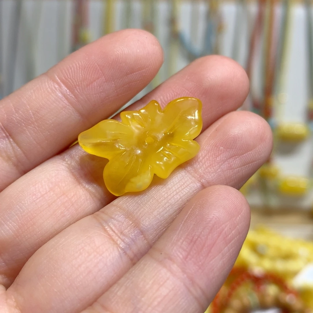 琥珀未镶嵌裸石特价