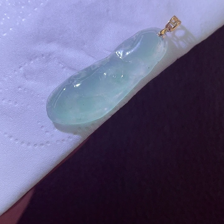 翡翠18K金镶嵌颈饰翡翠