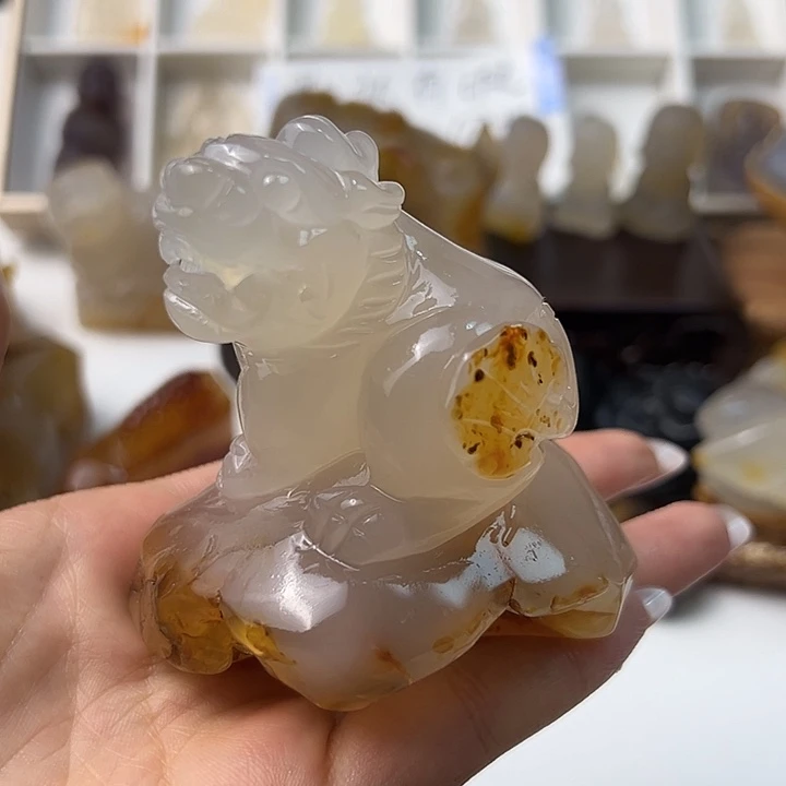 玛瑙/玉髓颈饰合金