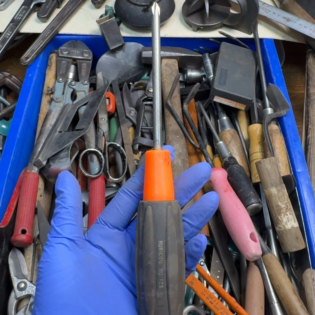 懂***9厚款五金工具制造工艺