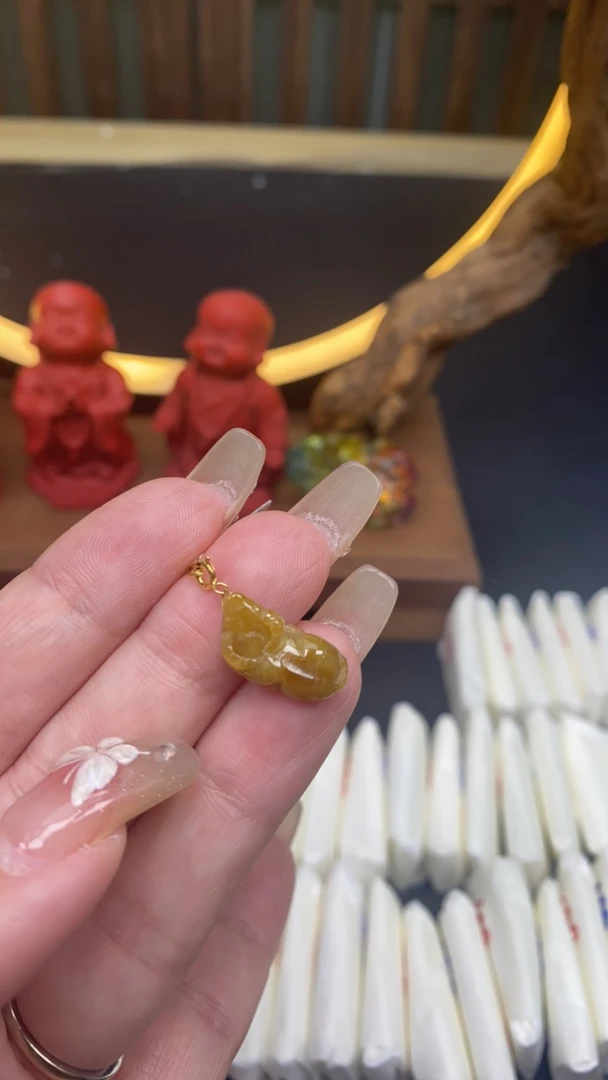 天然a货翡翠18k牛888