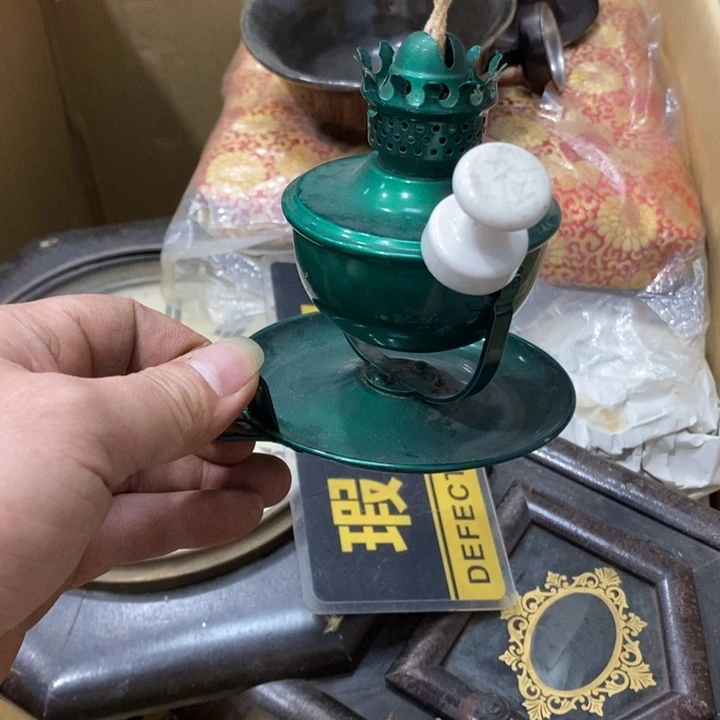 中古品有微瑕，谨慎入手