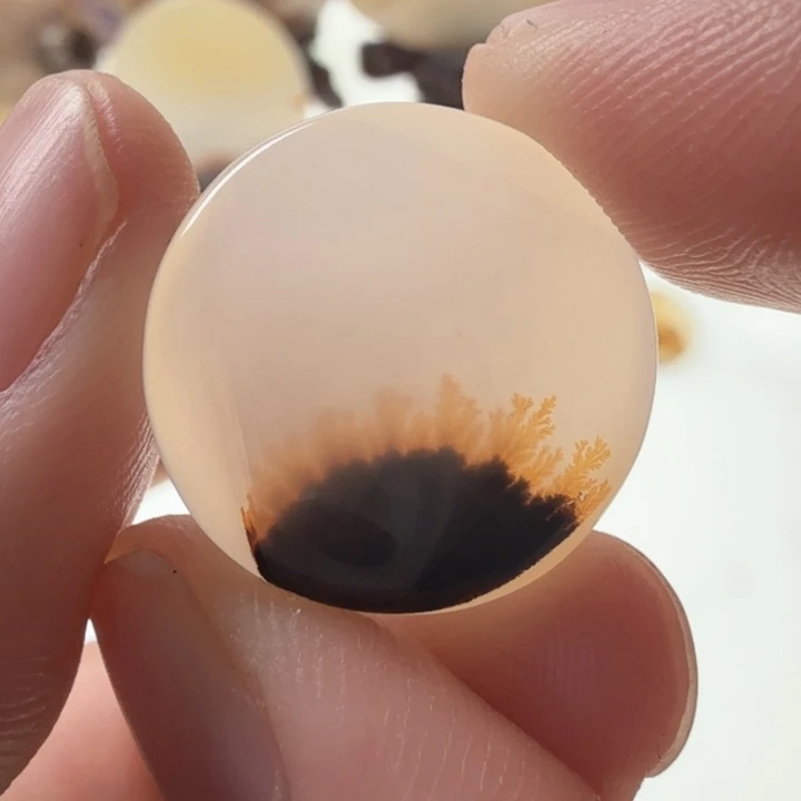 玛瑙/玉髓未镶嵌珠宝半成品