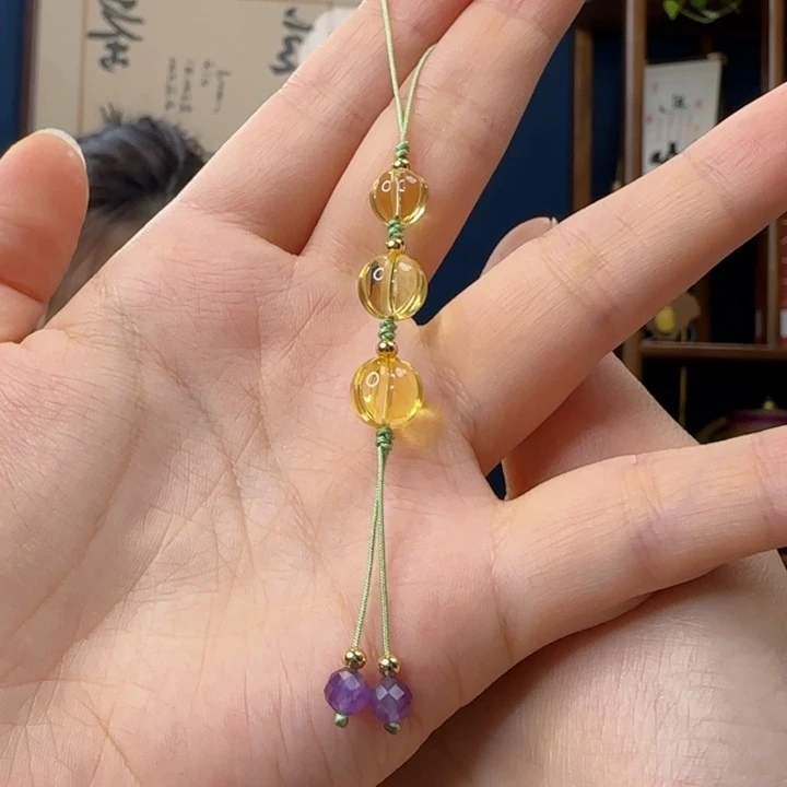 未镶嵌吊坠(赠链)蜜蜡