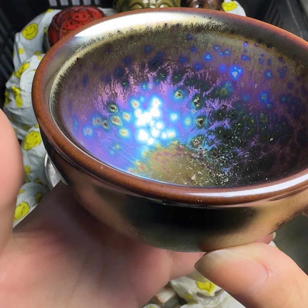 茶盏我在开会你要先吃饭嘛