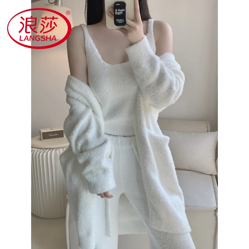 浪莎ins纯欲风半边绒吊带睡衣冬季女款2025新款秋冬季珊瑚绒三件