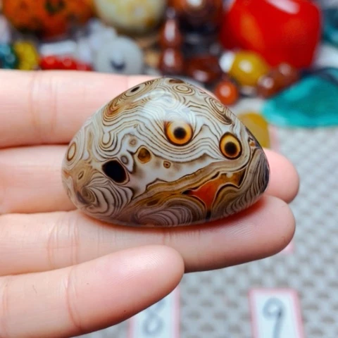 未镶嵌玛瑙/玉髓珠宝奇石