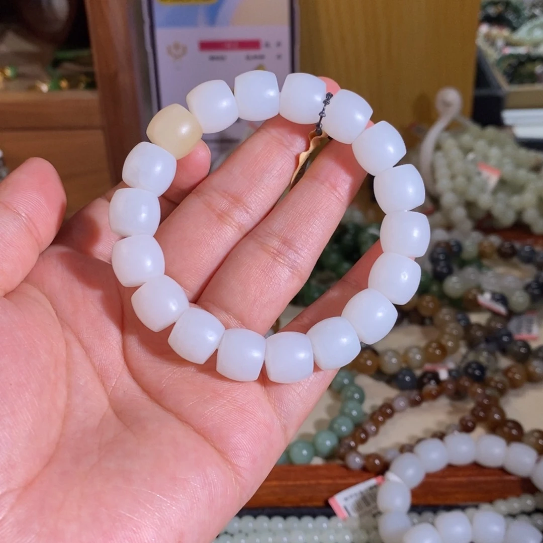 手链未镶嵌和田玉如****了