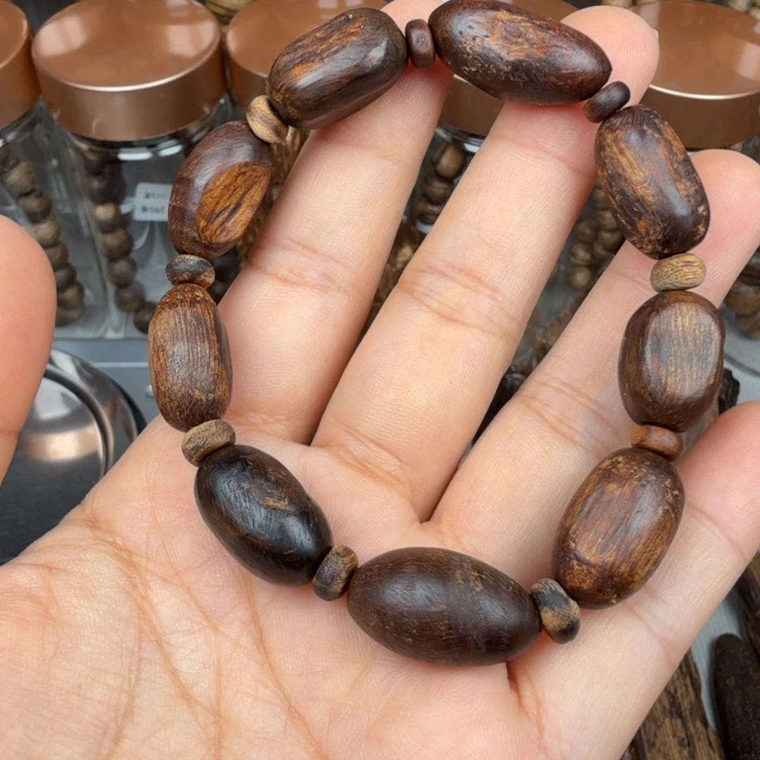 沉香沉香碎屑惠安九分沉 13.5 克