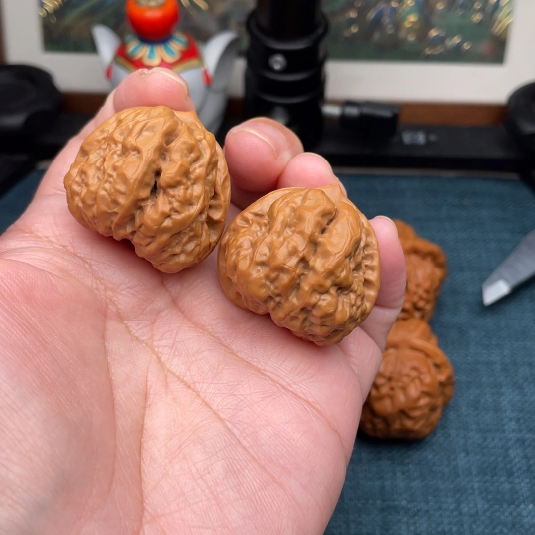 把件文玩核桃三角开背蛙36