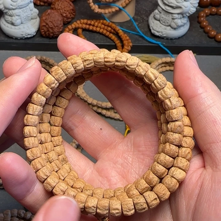 于***手串柏香籽/百香籽麻皮