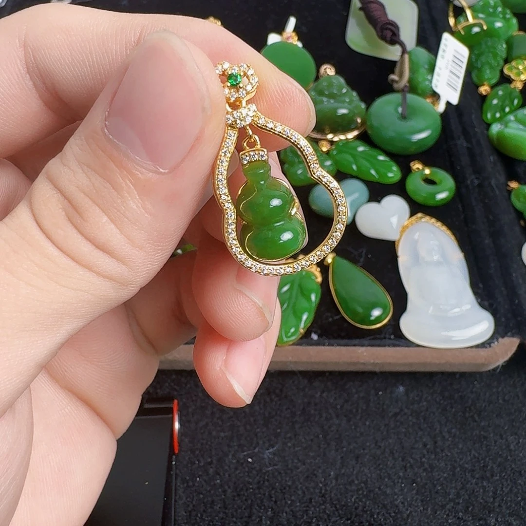 和田玉银S925镶嵌颈饰