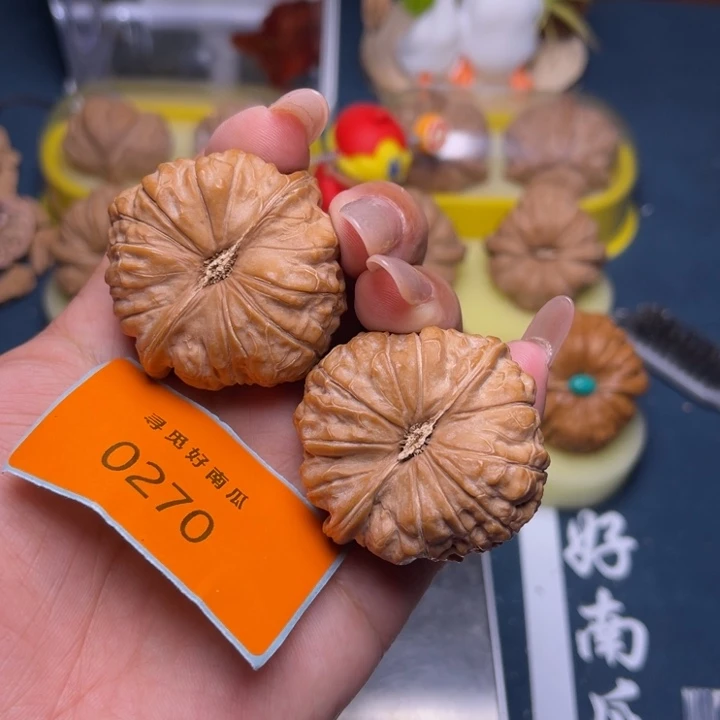 文玩核桃吊坠南瓜墩43-0270