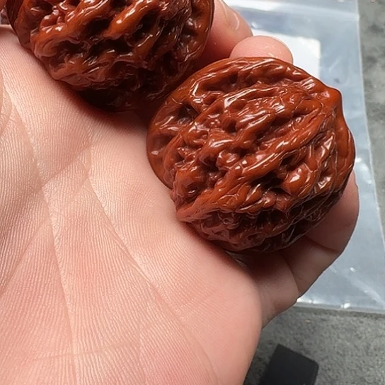 文玩核桃吊坠虎头003