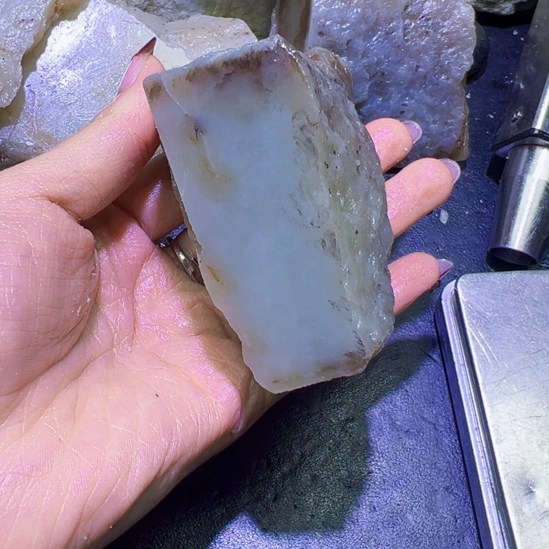 和田玉（糖玉）未镶嵌珠宝半成品