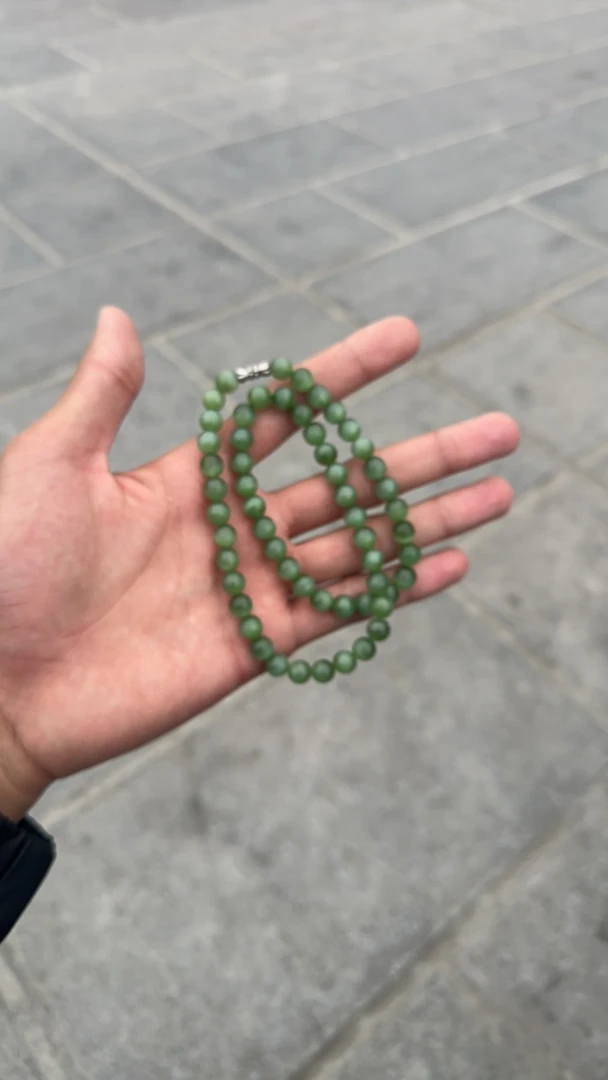 和田玉俄料卡8 项链