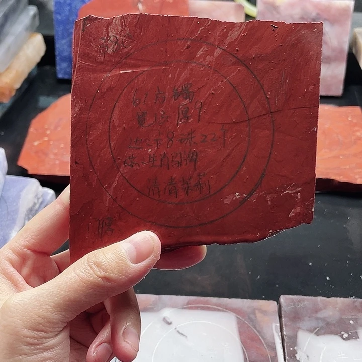 和田玉未镶嵌颈饰定制