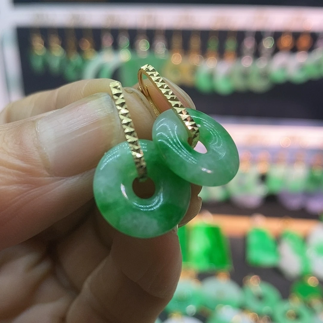 翡翠18K金镶嵌耳饰耳饰