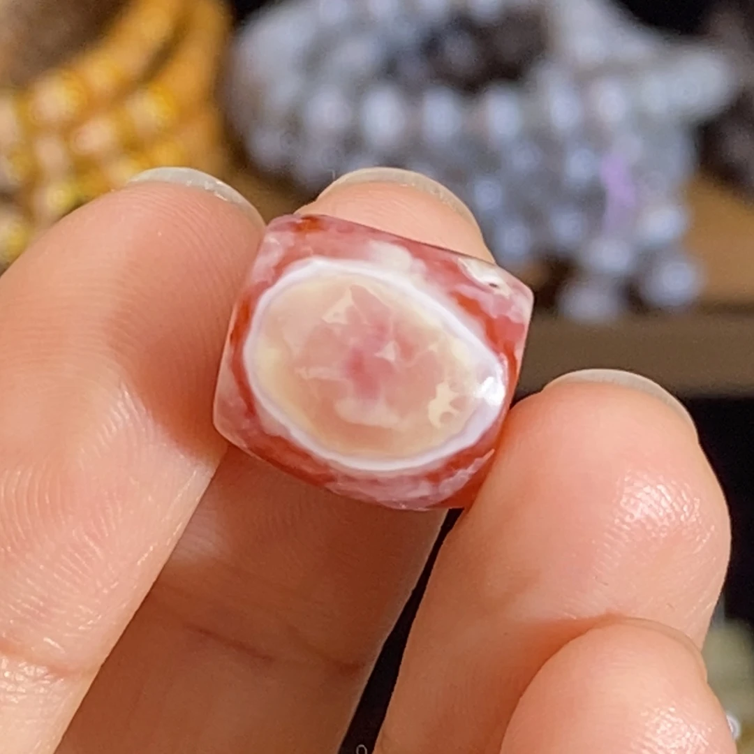 小***咴玛瑙/玉髓未镶嵌颈饰