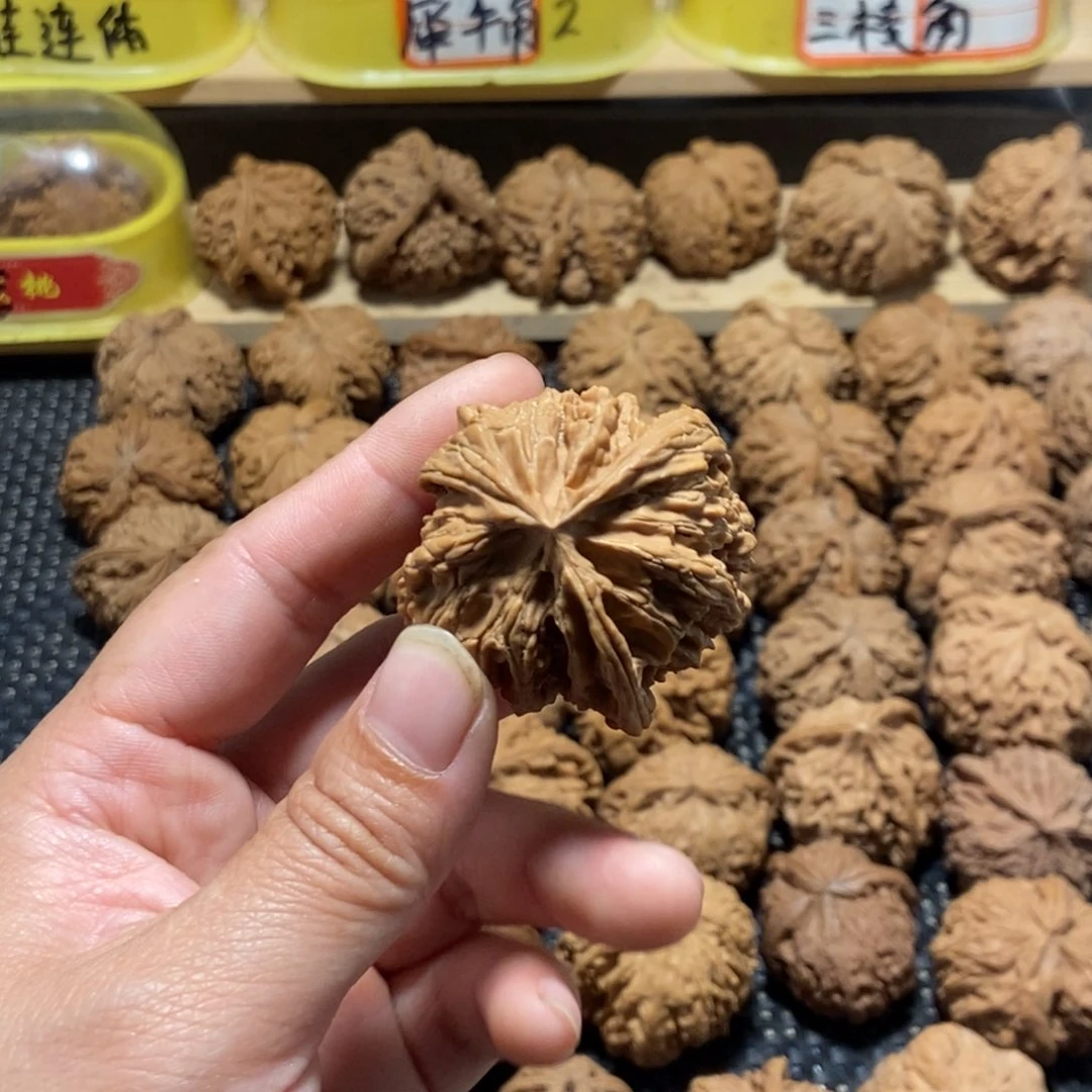 文玩核桃吊坠发*核桃异形