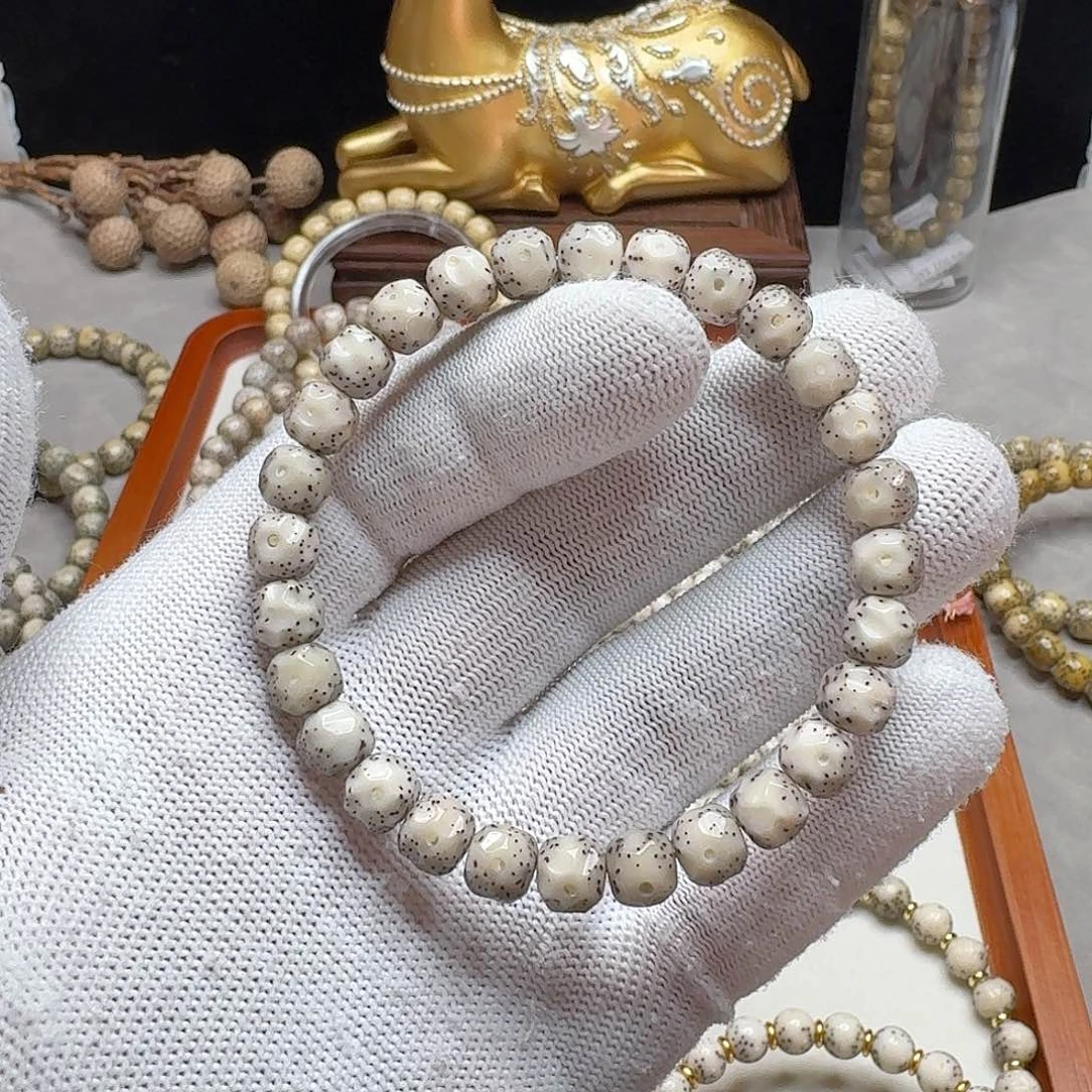 星月菩提吊坠石玉料8无相单圈瓷白玉化料月留白小细星