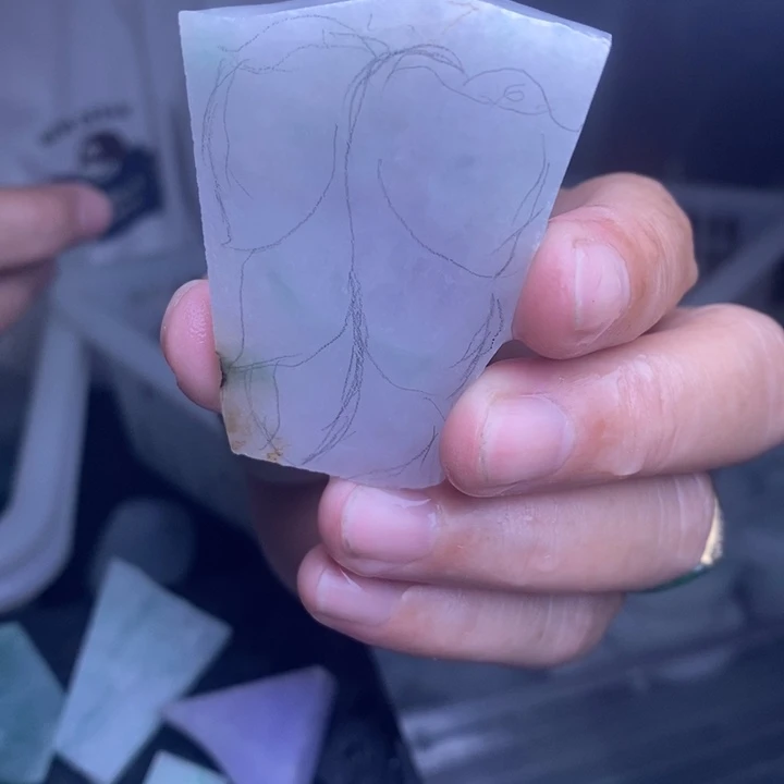 大***地定制翡翠未镶嵌包工叶子