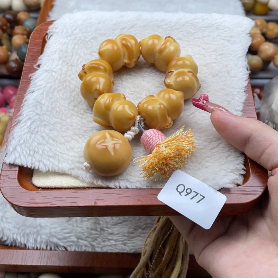 菩提根/象牙果吊坠瑕WQ977猫猫手捻20mm一串