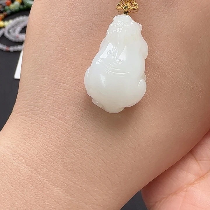 清***莹颈饰未镶嵌和田玉送银链