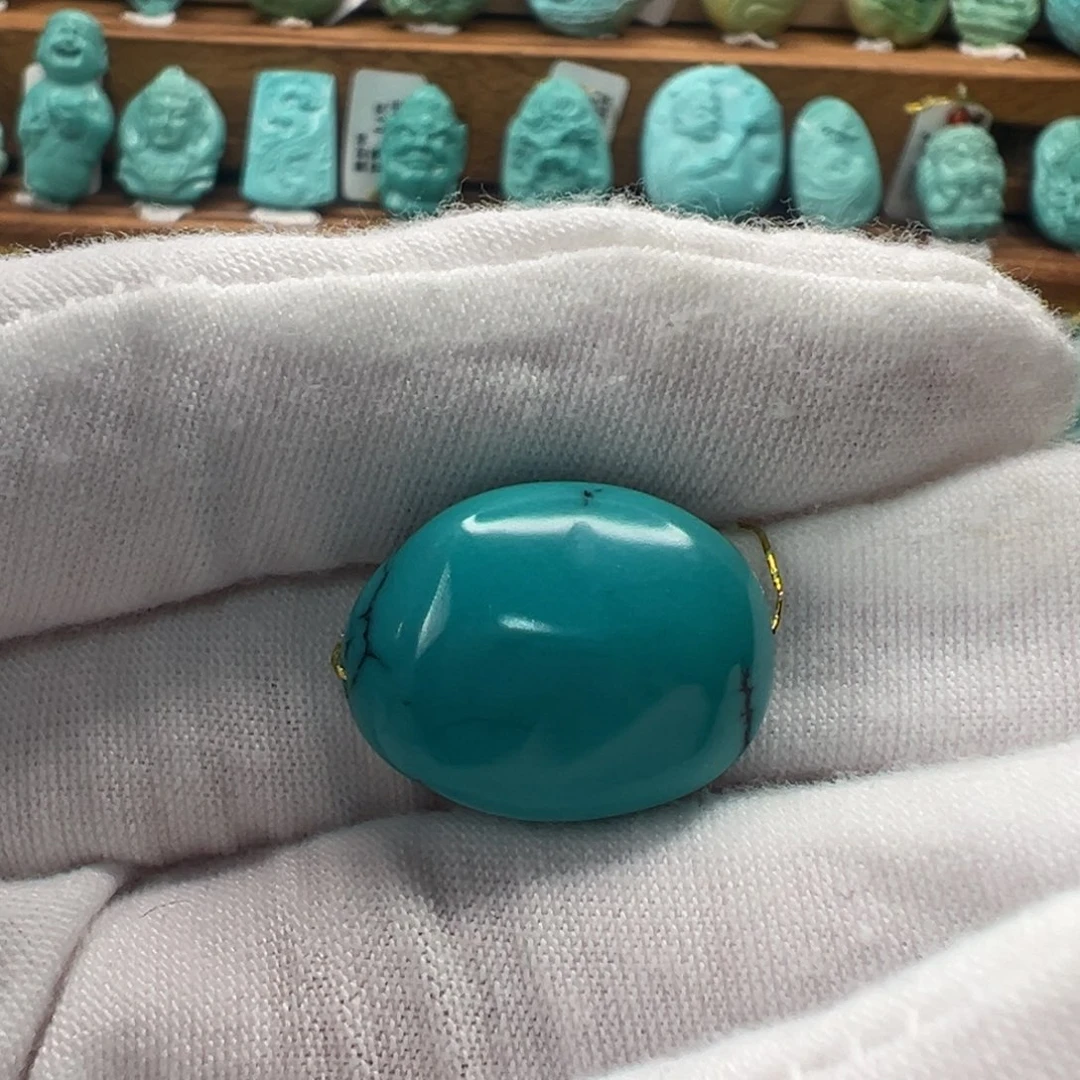 绿松石未镶嵌随形16.4mm