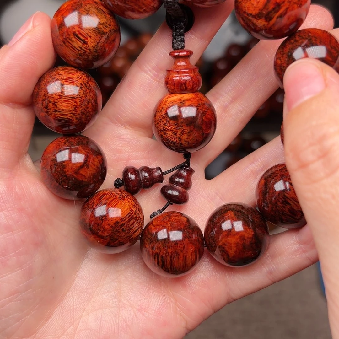 周***哥黄花梨/降香黄檀任