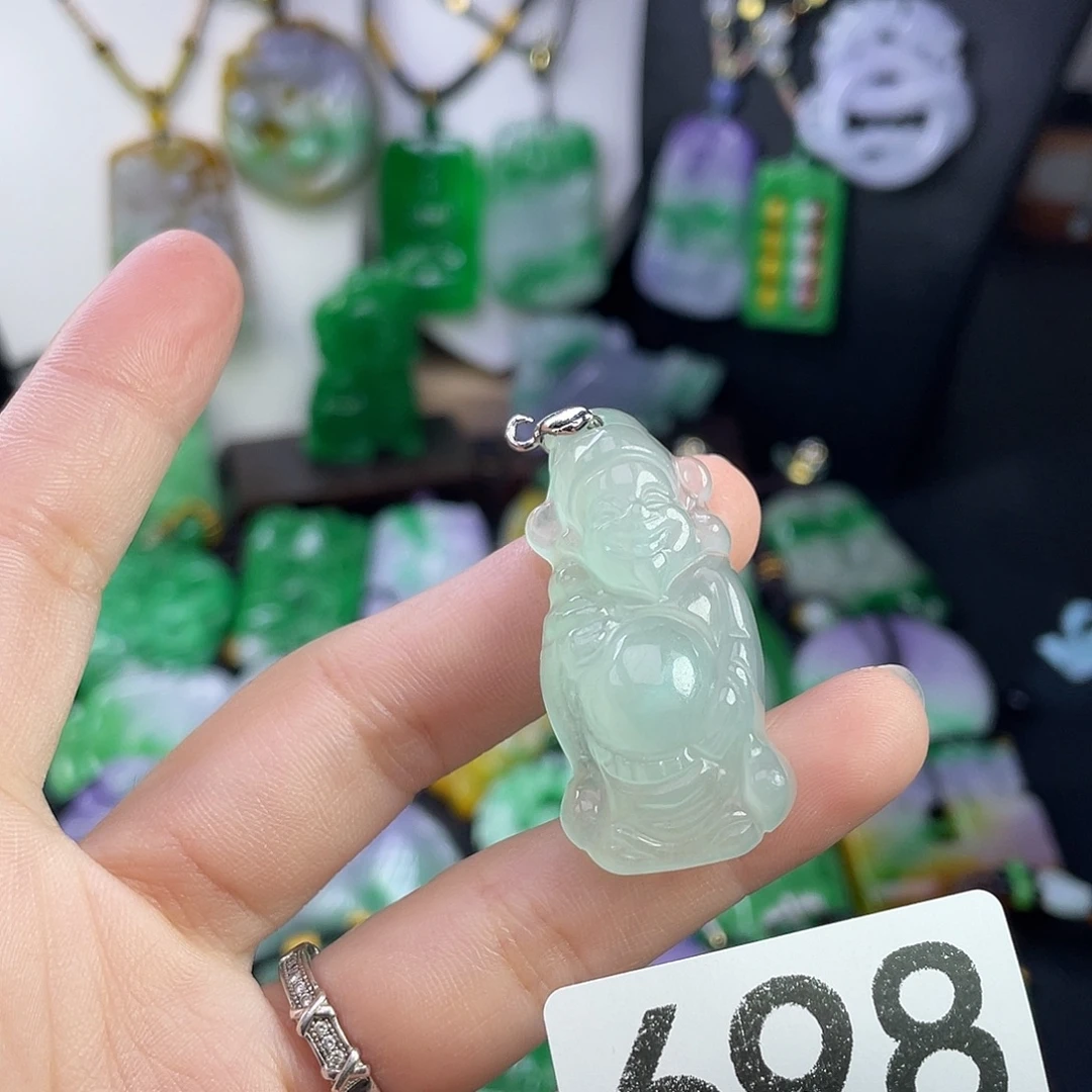 翡翠未镶嵌吊坠(赠链)