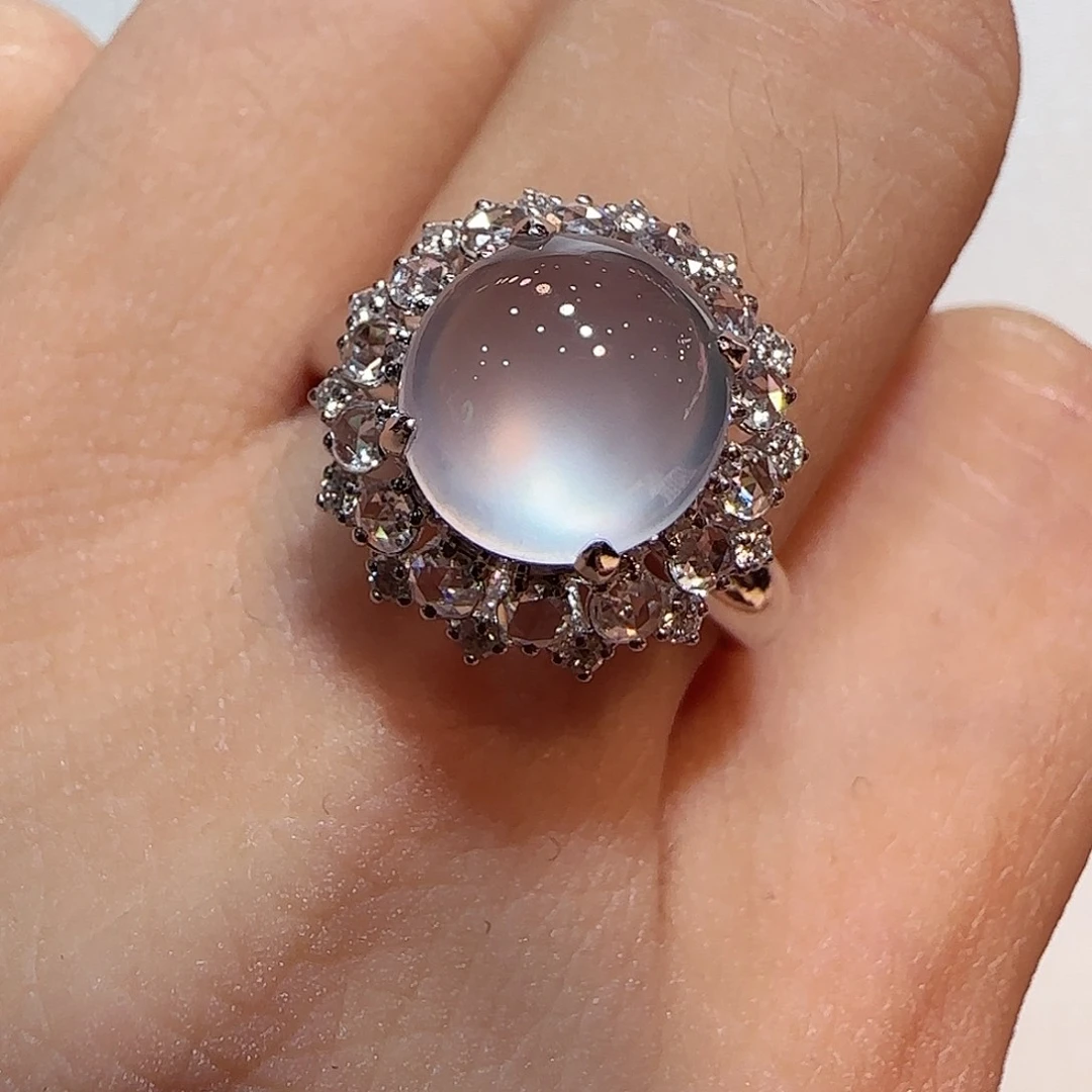 翡翠戒指18K金镶嵌戒指