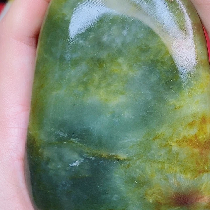 和田玉未镶嵌珠宝半成品