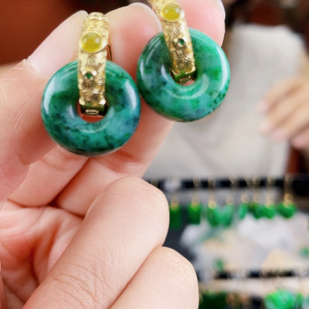 翡翠未镶嵌耳饰饰品