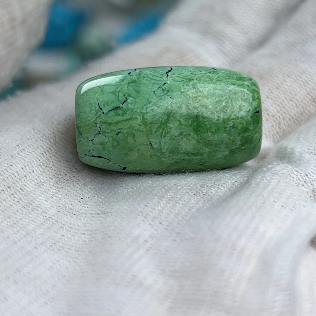 绿松石未镶嵌天然原矿绿松石