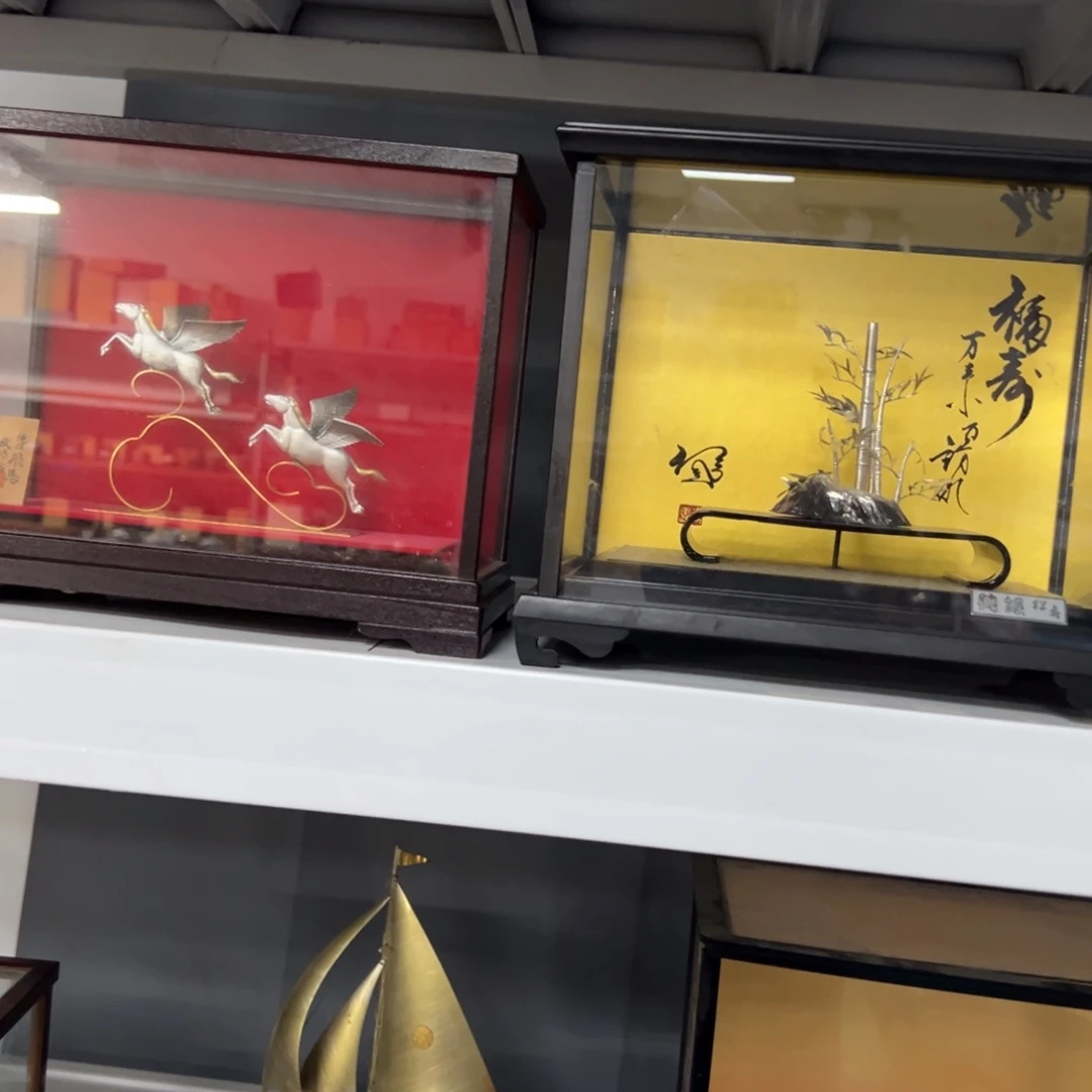 O***哥瓷片哈哈哈哈哈哈哈哈