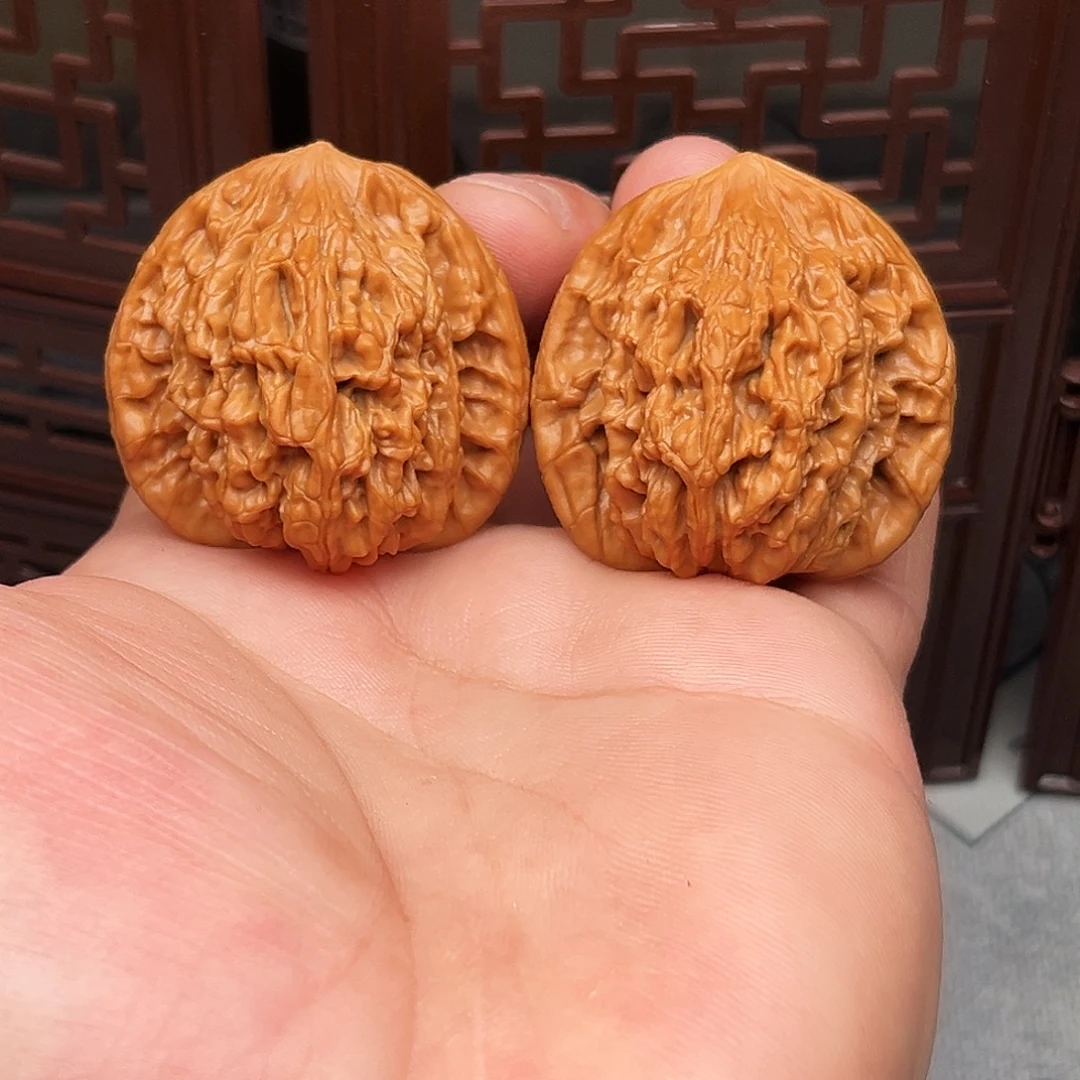 把件文玩核桃41尺麦瑞虎头