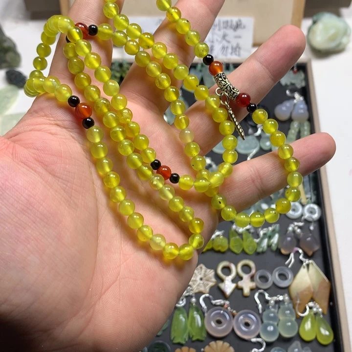 蛇纹石玉合金耳钉