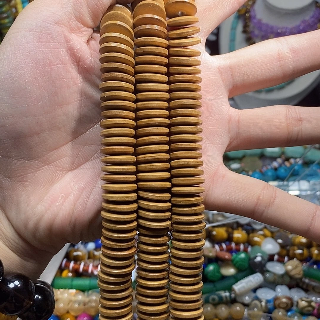 石英质玉未镶嵌，隔片15mm，