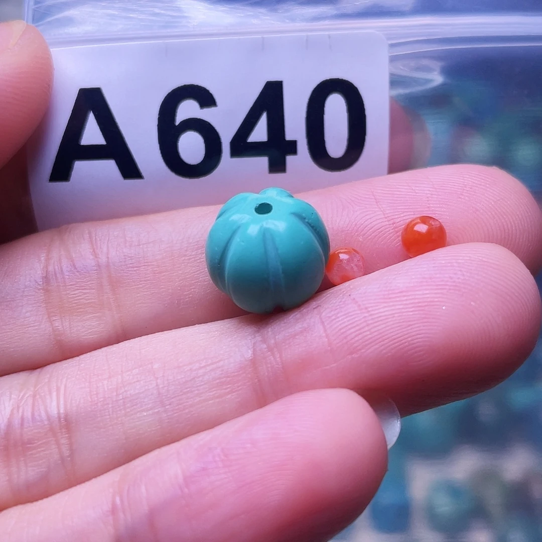 南红玛瑙未镶嵌珠宝半成品