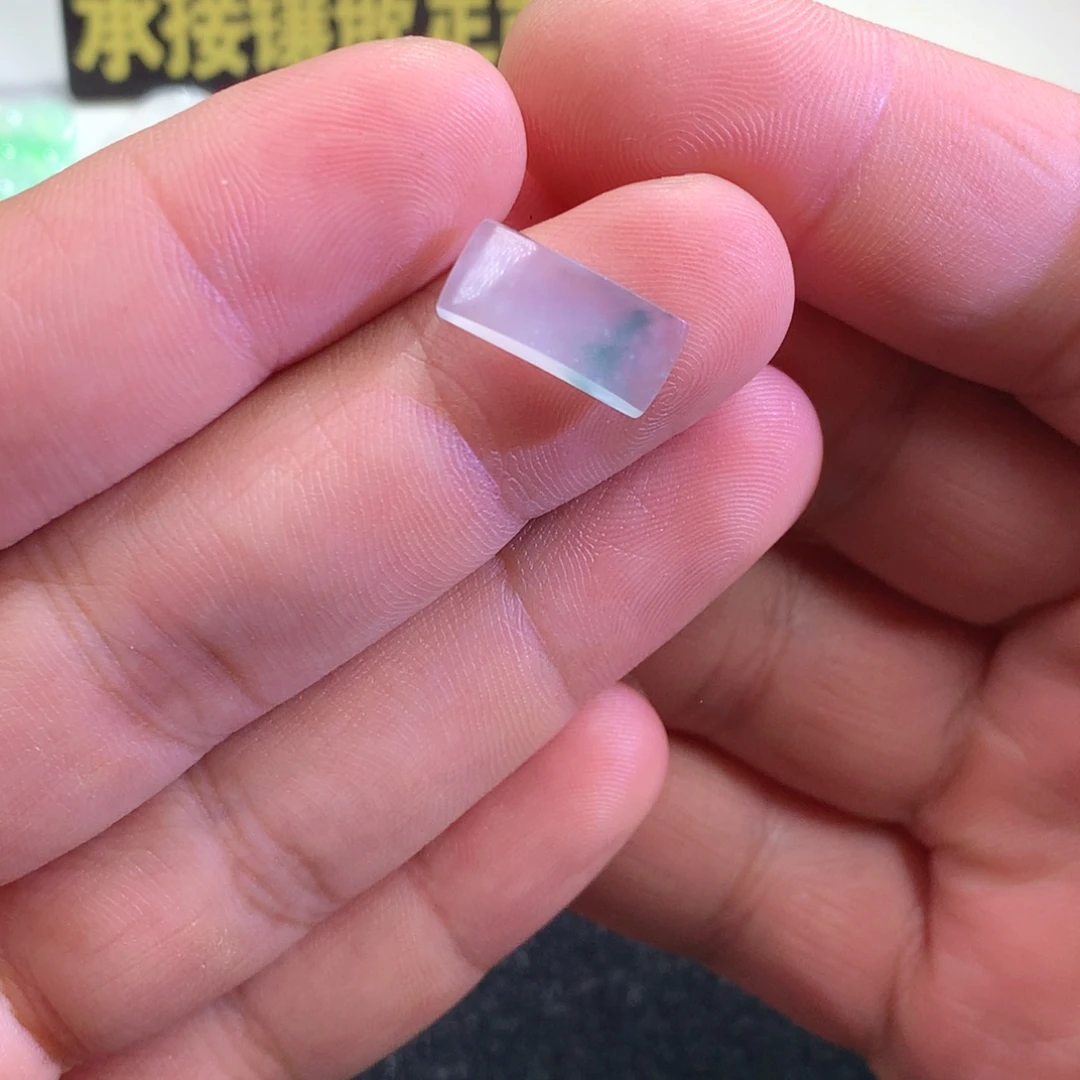 翡翠未镶嵌颈饰源头翡翠工厂一手货源