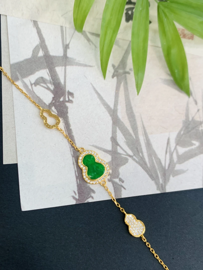 天然翡翠绿葫芦手链简约设计款【多样性发 只发一件】