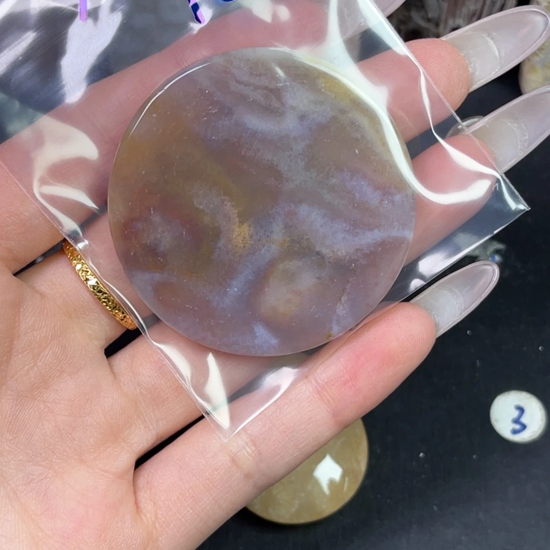 硅化珊瑚（珊瑚玉）未镶嵌吊坠