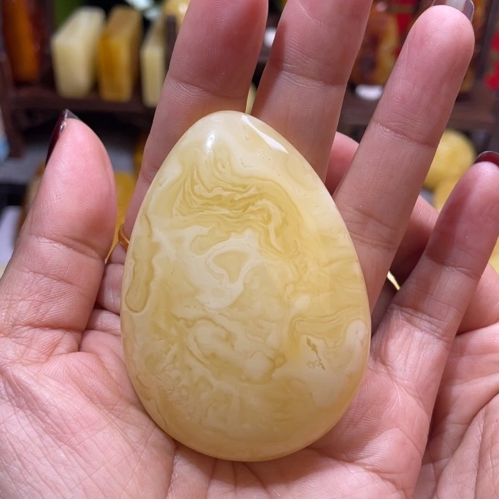 琥珀吊坠(不含链)未镶嵌