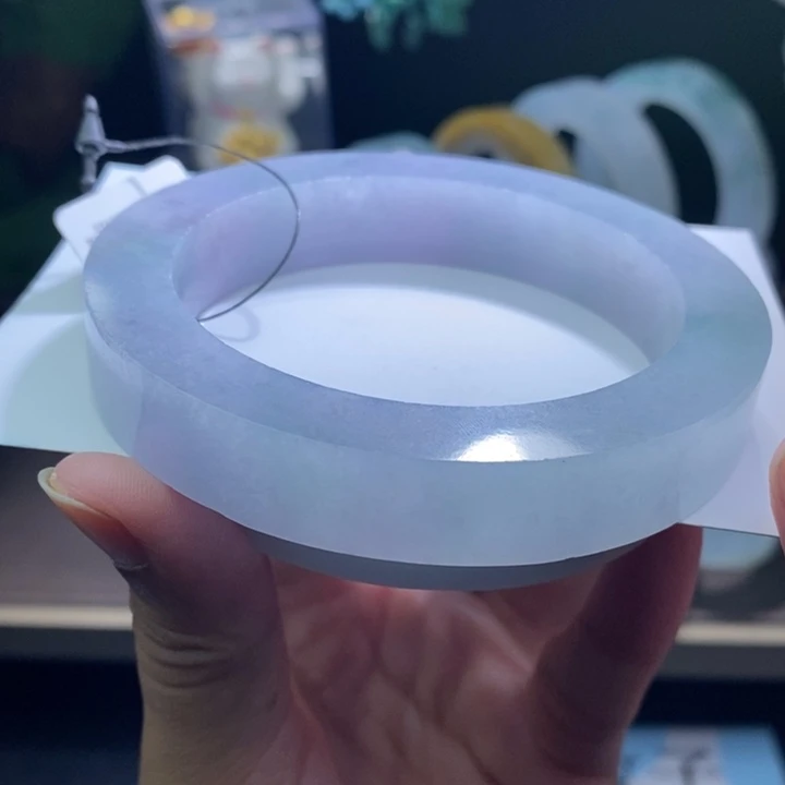 未镶嵌翡翠定制翡翠