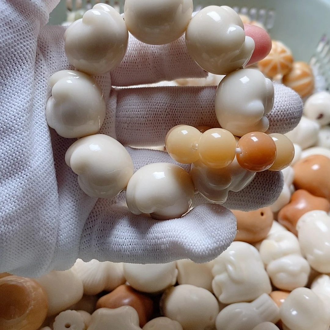 菩提根/象牙果吊坠瑕疵款猫爪手捻