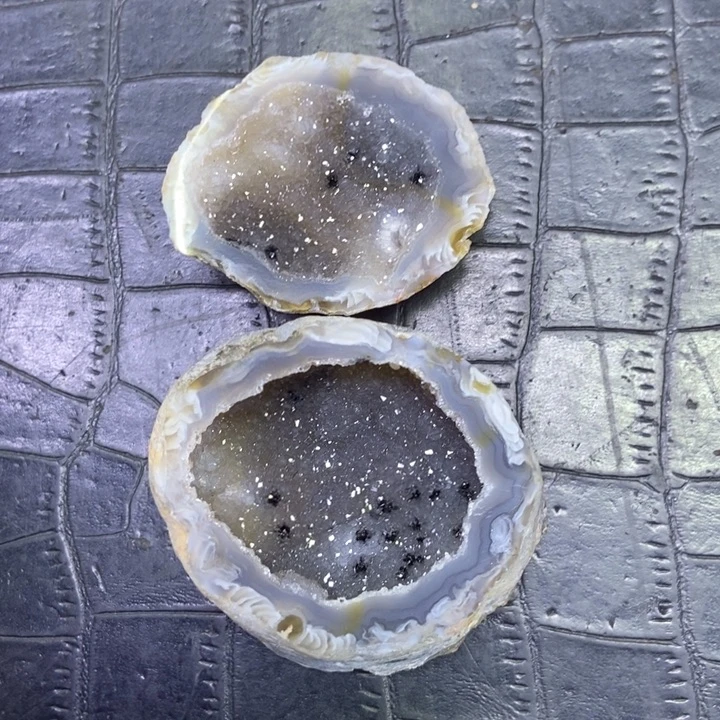 水晶蚕丝盆未镶嵌