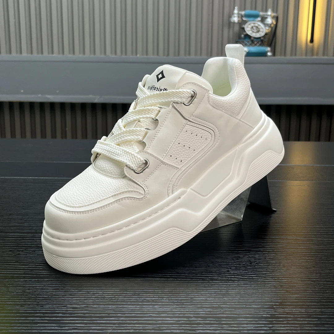 白鞋潮流防滑低帮时尚休闲鞋潮鞋百搭真皮四季男鞋厚底男士