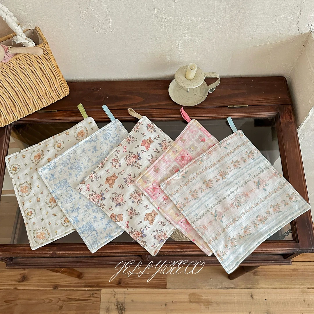 2025韩国ins宝宝小方巾儿童洗澡毛巾幼儿园擦手帕婴儿拍嗝巾可爱